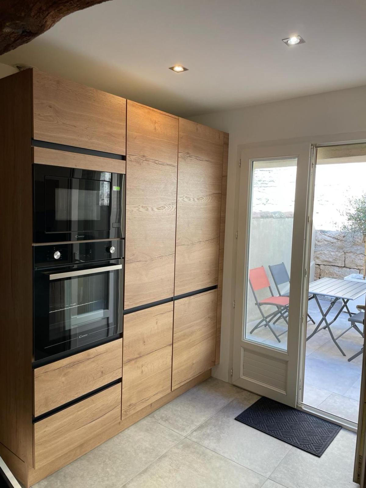 Maison Cosy, 2 Chambres, Adossee Aux Remparts Aigues-Mortes Exteriör bild